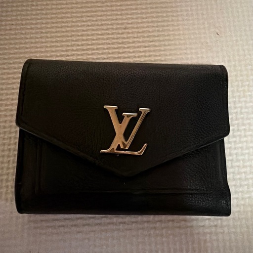 ルイヴィトン三つ折りさい財布