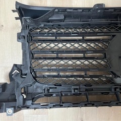 ベンツ Gクラス W463 フロントグリル A4638880400 割れなしの画像