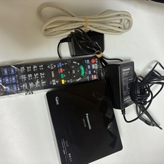 パナソニック ポータブルテレビ UN-19F10-K 19V型の画像