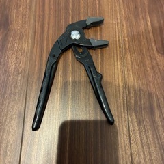 ウォーターポンププライヤーの画像