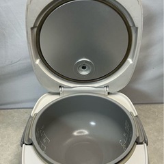 SHARP 炊飯器 KS-F102-H ホワイトの画像