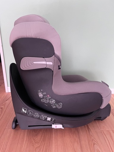 cybex シローナ チャイルドシート　新生児〜18kg（4歳頃）まで　（引き渡し者決定）