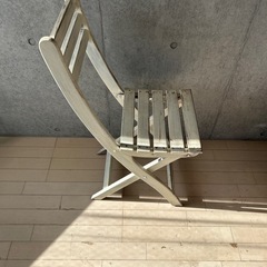 木製　折りたたみ椅子の画像