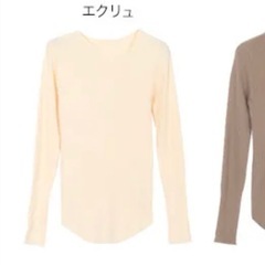 新品タグ付き　アシンメトリーネックリブニットの画像