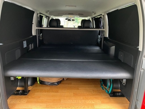 ハイエース　スーパーGL ベッドキット10/10迄掲載