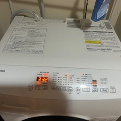 ドラム式洗濯機　8Lの画像