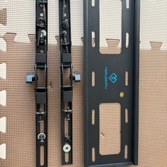 【受付終了】物干し、壁掛けテレビ取付用アーム、小型ジャッキ の画像
