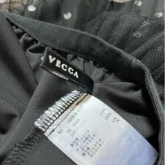 新品未使用　YECCA VECCA【WEB限定】ドットプリーツチュールスカート　定価10000円の画像