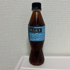 黒うーろんちゃ烏龍茶の画像