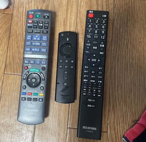 お話中 55インチテレビ テレビ台 ファイヤースティック 録画機器