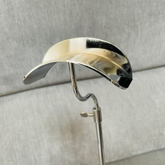 バッグスタンド　シルバー　バッグホルダー　ディスプレイの画像