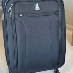 早いもの勝ち！USブランドPerry EllisとTravelProスーツケース2点 元値段7万円の画像