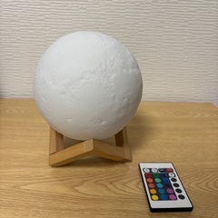 月形充電式LEDライトの画像