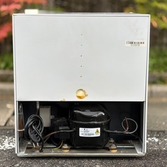 【2010年製】Elabitax ノンフロン冷蔵庫ER-511の画像