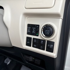SKY BLUE  MOTORです🙇平成30年式　ダイハツ　ムーヴキャンパス　ＳＡ3安全装備　フルセグナビTV 両側パワースライドドア　キーフリ　プッシュボタンスタートの画像
