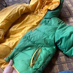 子供用 ダウン リバーシブル ジャケットの画像