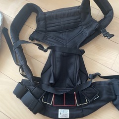 エルゴベビー　オムニ360クールエアメッシュ　カバー付きの画像