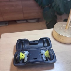 BOSE SoundSport ワイヤレスイヤホンの画像
