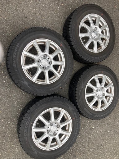 スタッドレスタイヤ175/70r14