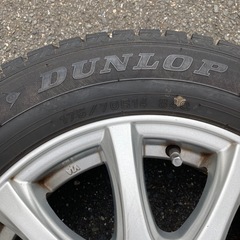 スタッドレスタイヤ175/70r14の画像
