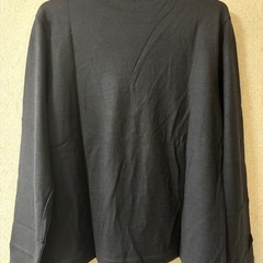 新品レディーストップスの画像