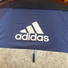 adidasワンタッチゴルフ傘＆クーラーボックスの画像