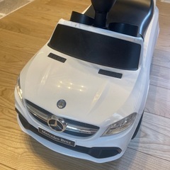 Mercedes-Benz 乗用玩具 ホワイトの画像