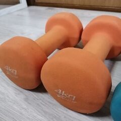 ヘックスカラーダンベル 4kg 3kg 2kg 1.5kgセットの画像