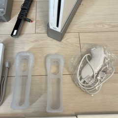 任天堂 ニンテンドー Wii本体＋ソフトの画像