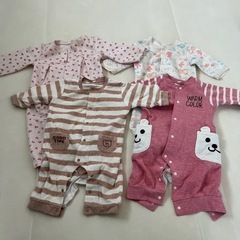 秋冬用の赤ちゃん服（70.80cm）、タイツ、靴下などの画像