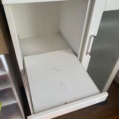 決まりました！食器棚 炊飯器収納あり  の画像