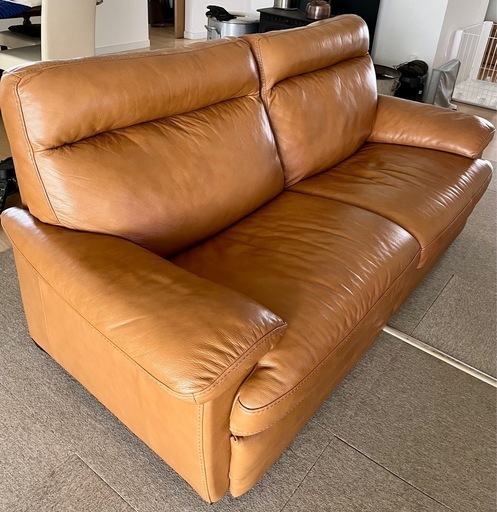 ニトリ　本革　電動3人掛けソファー