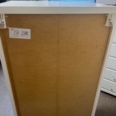 無料IKEA 収納家具　ハンガーかけ　引き出し付の画像