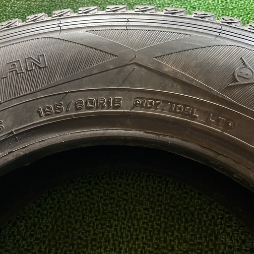 DL WM 195/80R15 107/105LT 22年 8.8mm