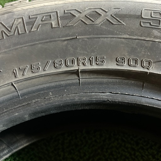 ダンロップ SJ8 175/80R15 22年 9.2mm