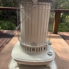 コロナ灯油ストーブ
の画像