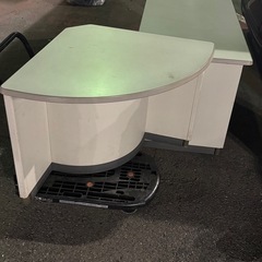 さいたま市　タダであげます　カウンター5本　＋コーナーカウンターの画像