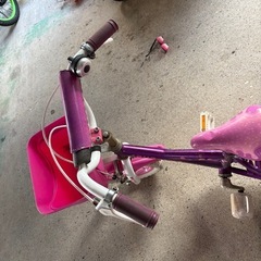 自転車12インチ補助輪なしの画像