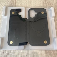 【新品】iPhone 16用ケース Magsafe対応 背面 手帳型 カード マグセーフの画像