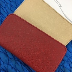 美原店　保管品　長財布　ROYAL COSMETICSの画像