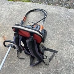BRUSH CUTTER 背負い式エンジン刈払い機 (52cc)の画像