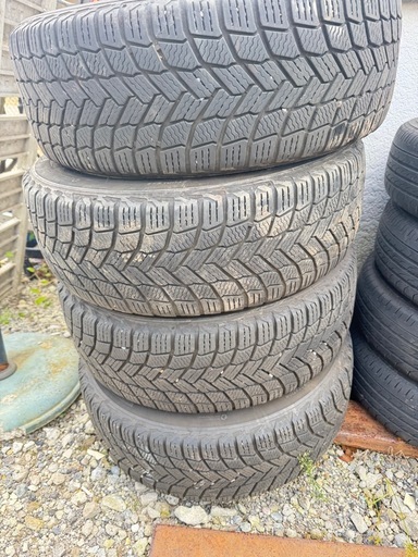 VW フォルクスワーゲン 純正 ホイール 16インチ6.5J x16H2 Michelin 冬タイヤ付き4本セット 205/55R16 2022年