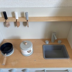 おままごとキッチン　調理セットの画像