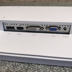 Princeton PTFWFE-24W 24インチ液晶ディスプレイの画像
