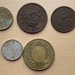古銭 旧朝鮮銀貨銅貨や中華民国等の画像