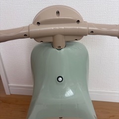 スリコ　足蹴りバイク　おもちゃの画像