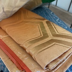 帯　解いたものと着物　リメイクに10/9までの画像