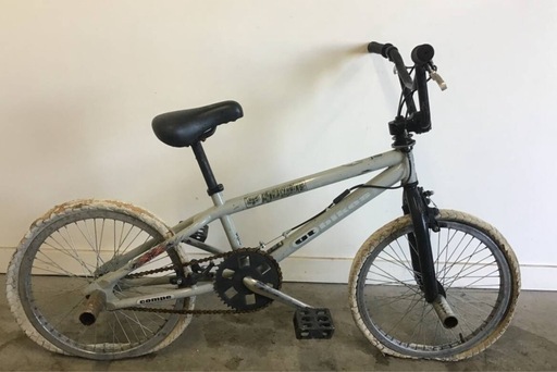 A-126(S)□岐阜発　△ GT bikes BMX / 自転車 / 20インチ / タイヤ劣化 / サビ有り / 傷あり / 現状品　R6.8/11□0.8