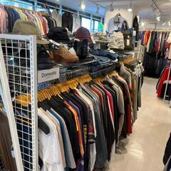 【BAZZSTORE｜正社員】古着店頭の買取・販売｜年間休日120日【豊島区】の画像