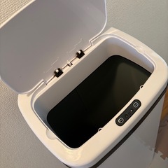 ゴミ箱　　の画像